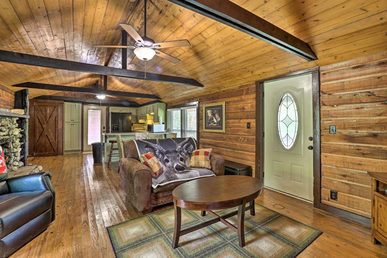 1950S Serenity Pond Cabin With View Peace And Quiet! タラデガ エクステリア 写真