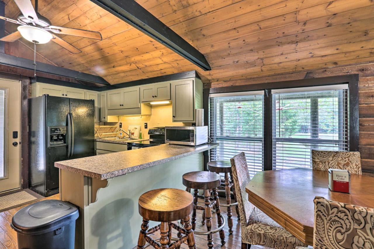 1950S Serenity Pond Cabin With View Peace And Quiet! タラデガ エクステリア 写真