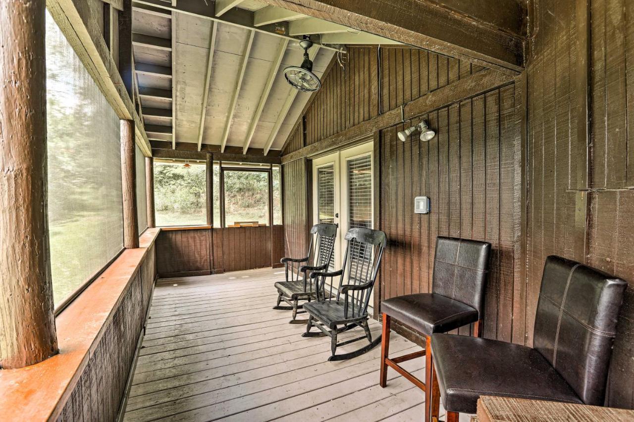 1950S Serenity Pond Cabin With View Peace And Quiet! タラデガ エクステリア 写真